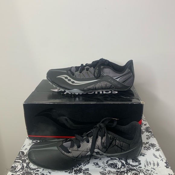 Saucony spitfire Cleats Black | Grey - Picture 2 of 10